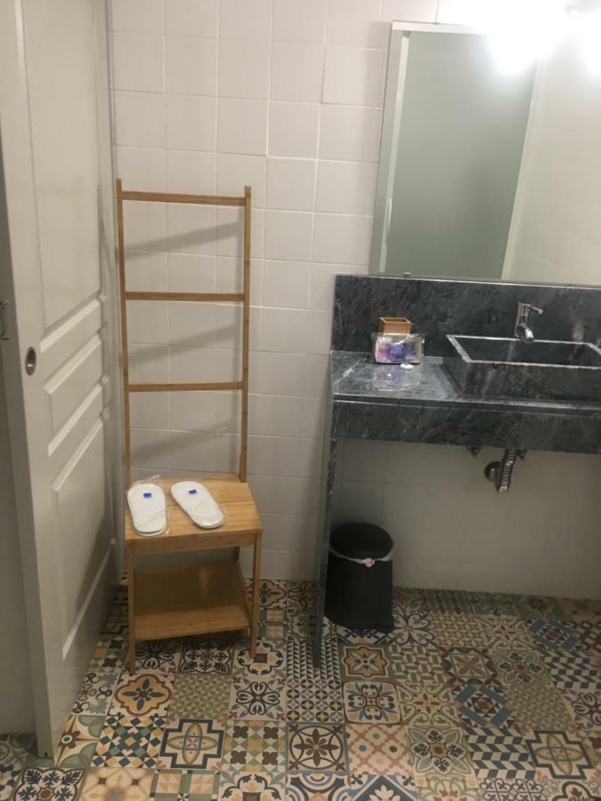 Love Inn Bairro Alto Lisboa Екстериор снимка