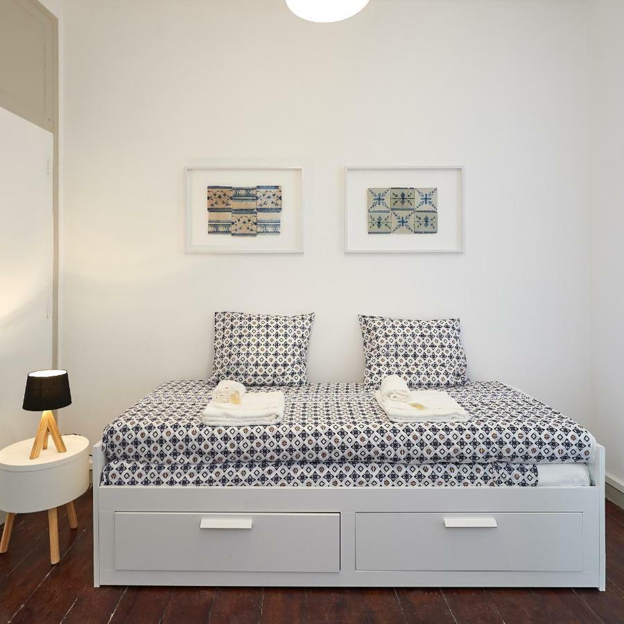Love Inn Bairro Alto Lisboa Екстериор снимка