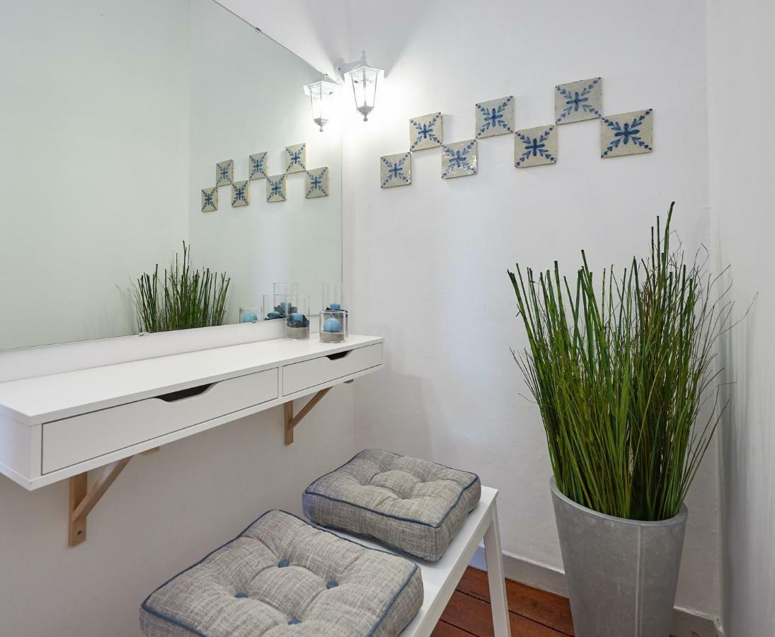 Love Inn Bairro Alto Lisboa Екстериор снимка