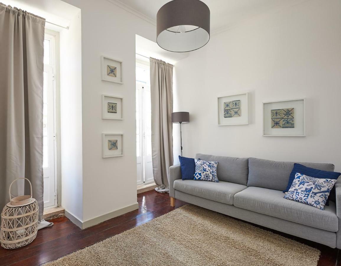 Love Inn Bairro Alto Lisboa Екстериор снимка