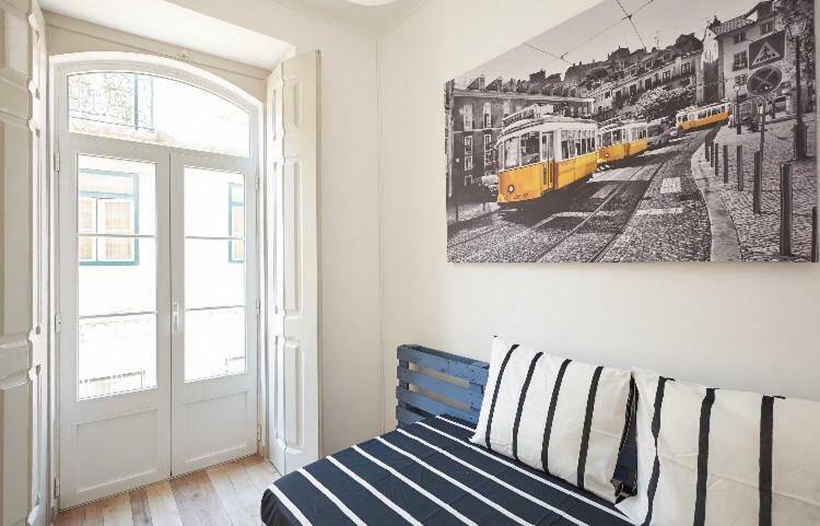Love Inn Bairro Alto Lisboa Екстериор снимка